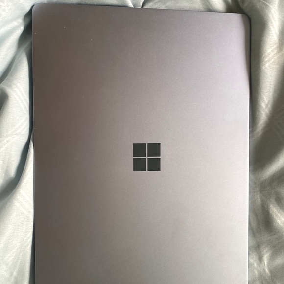 Microsoft Window Laptop (Touch Screen) 2023